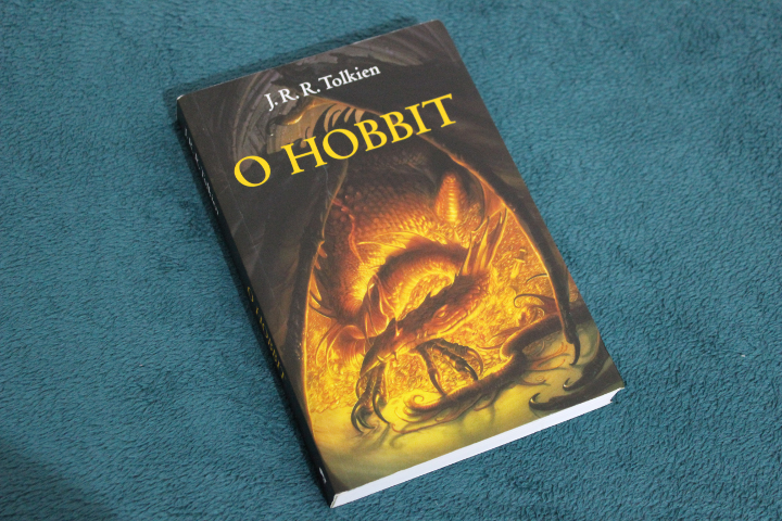Resenha: O Hobbit - J. R. R Tolkien