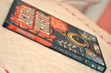 Resenha: Assassinato no Expresso do Oriente - Agatha Christie