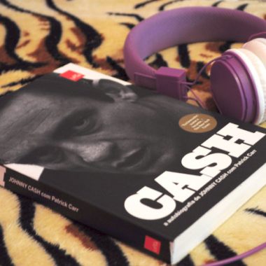 Resenha: CASH - Johnny Cash