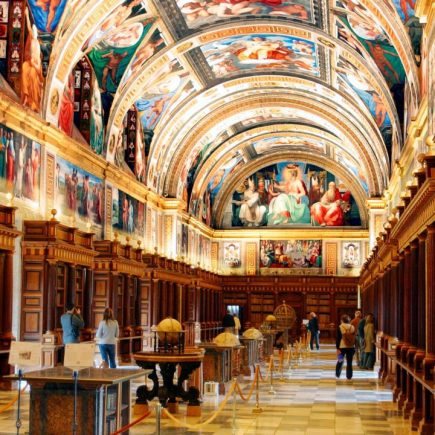 Confira as bibliotecas mais bonitas do mundo, segundo a BBC