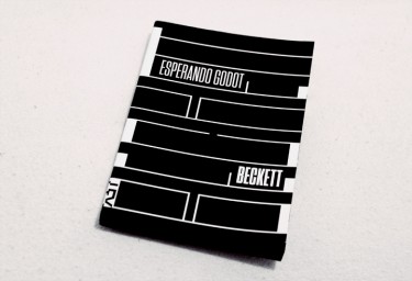 Resenha: Esperando Godot - Samuel Beckett