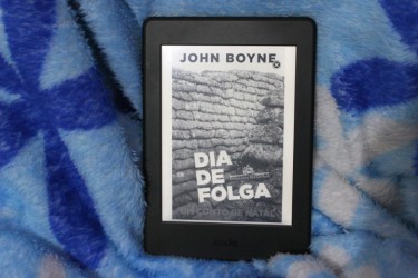 Resenha: Dia de folga - John Boyne