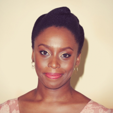 26 frases incríveis de Para Educar Crianças Feministas, de Chimamanda Ngozi Adichie