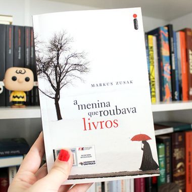 Resenha: A Menina Que Roubava Livros - Markus Zusak