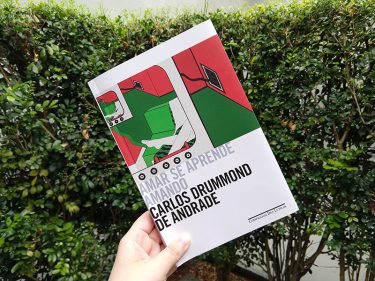 Resenha: Amar se Aprende Amando - Carlos Drummond de Andrade