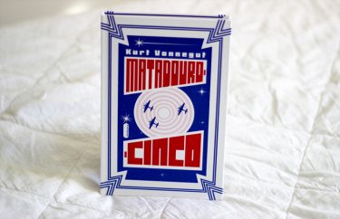 Resenha: Matadouro-Cinco - Kurt Vonnegut