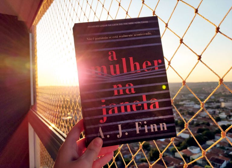 Resenha: A Mulher na Janela - A. J. Finn | Resenhas à la Carte