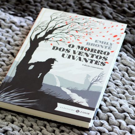 Resenha: O Morro dos Ventos Uivantes – Emily Brontë