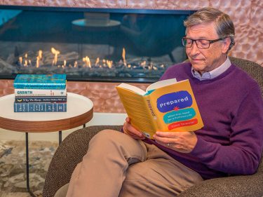 8 livros indicados por Bill Gates que não são de negócios