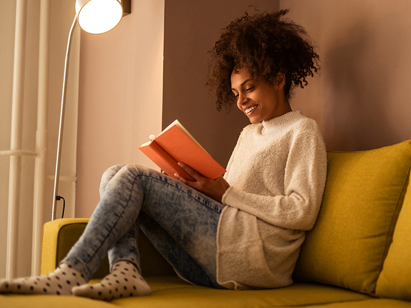 28 livros escritos por mulheres que são recomendados por Elena Ferrante